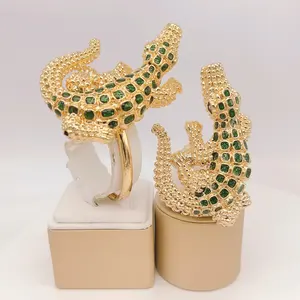 Conjunto de Pulsera y Anillo Premium con Incrustaciones de Diamantes, Diseño de Cocodrilo, Tendencia, Joyería de Moda para Hombre y Mujer, Plata - Product Image 5