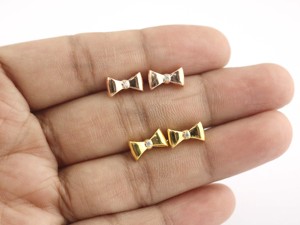 Boucles d'oreilles minimalistes délicates en argent sterling 925, or rose, or véritable, avec nœud en diamant, fabrication artisanale - Product Image 3