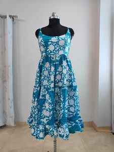 Robe longue en coton bleu ciel à fleurs, col en V, légère, respirante, élégante, confortable, imprimée à l'écran, pour l'été - Product Image 2