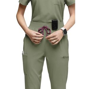 กางเกงสครับสำหรับผู้หญิงและผู้ชายกางเกงพยาบาลผ้าโพลีเอสเตอร์100% ออกแบบได้ตามต้องการ - Product Image 6