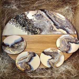 Ensemble de sous-verres en résine artistique avec des tapis époxy faits à la main dans les tons de l'océan, idéaux pour table à manger, salon et cadeaux - Product Image 5