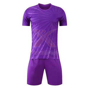Tenue de football légère et confortable pour jeunes, best-seller, en vente en ligne - Product Image 1