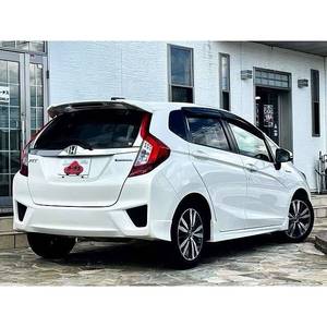 Honda Fit Hybrid Aspire 2013 - Voiture d'occasion - Manuelle/Automatique - Conduite à gauche/droite - Essence - Moteur 4L - Sièges en tissu - Intérieur clair - R18 - Product Image 3