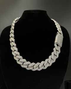 Chaîne à maillons cubains en moissanite, plaqué rhodium, cadeau d'anniversaire de mariage pour hommes, bijoux fins glacés de 18mm en argent sterling 925 - Product Image 1