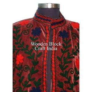 Veste en velours pour femmes, hiver et été, motif floral, broderie, rembourrage en coton, veste Suzani pour les occasions spéciales, processus de tricot - Product Image 4