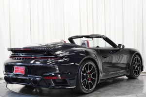 Porsche 911 Confortable et Standard 2024 - Product Image 6