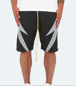 Pantalones cortos de gimnasio de entrenamiento de verano para hombre con bolsillo de malla patrón sólido respetuoso con el medio ambiente pantalones cortos de Fitness teñidos lisos pantalones cortos de deportes de motor - Product Image 1