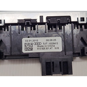 ปุ่มล็อคประตูและปุ่ม ESP ออดี้ เอ 3 สปอร์ตแบ็ค(8V4) 8V0925301AT CLHA (12>16) - Product Image 5