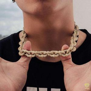 Offre Spéciale collier en argent de diamants de laboratoire glacés pour les occasions spéciales ou les fêtes et la mode Hip Hop disponible à bon prix - Product Image 2