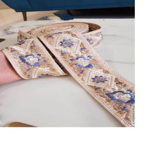 Rubans brodés à la machine à motifs floraux géométriques personnalisés, dentelles, modèles variés, couleurs, coton organza gros-grain pour mariage - Product Image 1