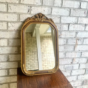 Miroir Antique Orné de Style Vénitien avec Cadre - Product Image 1