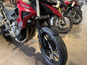 Offre Exceptionnelle : Nouvelles Motos Triumph Tiger 1200 (GT) Pro 2025 - Product Image 5