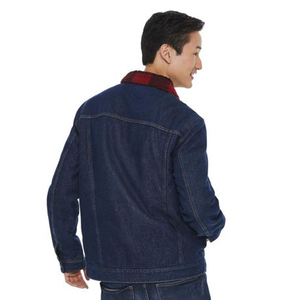 Vente en gros de vestes en jean oversize pour hommes avec col en fourrure vêtements chauds en toile de taille personnalisée étiquette personnalisée - Product Image 2