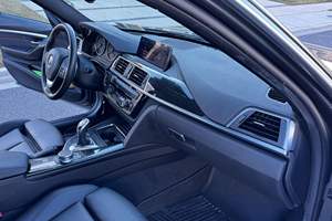 BMW 330i xDrive Sedán 2018 Usado en Buen Estado, Sin Accidentes, Volante a la Izquierda/Derecha - Product Image 6