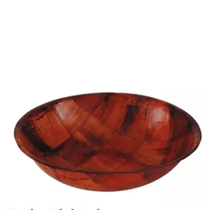 Lot de deux saladiers en bois d'acacia à bord courbé/ondulé avec grain naturel, avec un logo subtil de la marque, disponibles en gros - Product Image 6