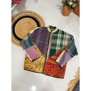 Veste matelassée vintage patchwork pour l'automne, avec rembourrage en coton - Product Image 5