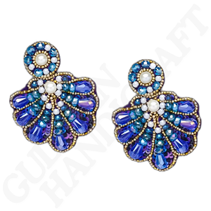 Vrikshagra The Indigo Crown Pendientes hechos a mano con perlas, cuentas y lentejuelas Bordado Regal Declaración Joyería para bodas - Product Image 1