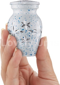 Mini urnas de recuerdo de latón/urnas funerarias pequeñas de aluminio Juego de 6 piezas en una caja de terciopelo - Product Image 4