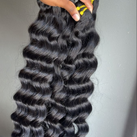 Lots de Cheveux Naturels Indiens Non Traités Ondulés Bouclés, Cheveux Humains Bruts Vierge Remy à Cuticules Alignées, Double Trame, Toutes Couleurs, Vente en Gros