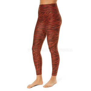 Venta directa de fábrica Legging de yoga transpirable de cintura media para mujer Logotipo personalizable más vendido Ropa de fitness informal - Product Image 4