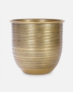 กระถางโลหะสีทองสลักลายบั้งพร้อมพื้นผิวสำหรับต้นไม้ในร่มและของตกแต่งบ้านที่ทันสมัย - Product Image 1