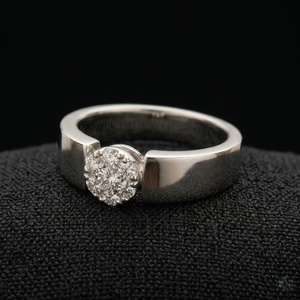 Anillo de Diamantes de Platino Simple y Elegante, Anillo de Boda, Joyería de Compromiso, Certificado IGI, 10 Gramos, Brillo Intenso, Clásico y Lujoso - Product Image 2