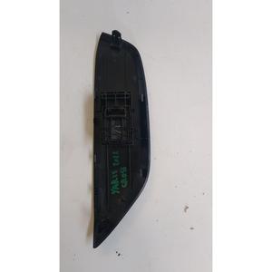 แผงปุ่มด้านหน้าขวา TOYOTA Yaris Cross Series (20>) รุ่น 74231-K0080 M15A-FXE - Product Image 3