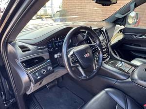Precio bajo, Cadillac Escalade Platinum 2016 usado, auto premium en venta - Product Image 2