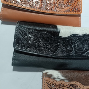 Nouvel arrivage Premium Quality Cowgirl Style Western Tooled Wallet Sac en cuir véritable Sculpture florale Prix compétitif - Product Image 3