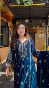 เสื้อปักเลื่อมสไตล์อินเดียแบบดั้งเดิมเสื้อท่อนบนพื้นและชุดปาร์ตี้ dupatta - Product Image 2