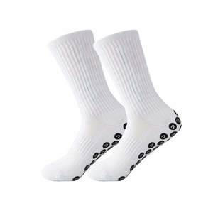 Fabricants de chaussettes de sport athlétiques au Pakistan avec support de compression OEM et faible quantité minimale de commande pour les fournisseurs de vêtements de fitness - Product Image 4