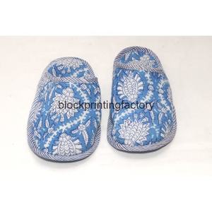 Zapatillas de interior hechas a mano para el hogar, cómodas Zapatillas de casa de invierno de algodón, cálidas y suaves, con punta cerrada - Product Image 3