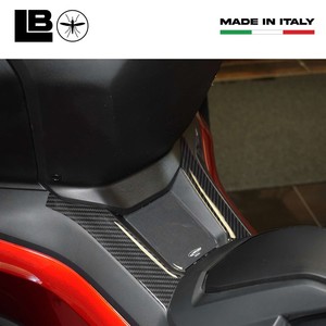 Adesivi Protettivi 3D in Resina Gel per Poggiapiedi Scooter Honda Forza 750 2021-2026, Compatibili con Adesivi Moto - Product Image 3