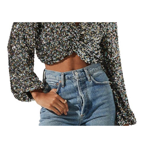 Top Corto con Paillettes Arcobaleno Nero Astr the Label, Taglia Grande per Abiti da Cocktail - Product Image 6