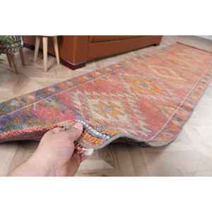 Alfombra Turca, Alfombra Vintage de 2.7x11.8 pies, Alfombra Roja de Lana del Suroeste - Product Image 2