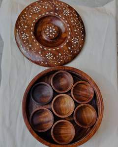 Boîte Masala élégante en bois de Sesham pour la cuisine avec plusieurs sections et finition artisanale artistique - Product Image 2