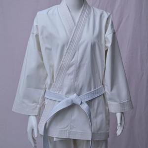 Veste de karaté Haut de karaté lourd Uniforme d'arts martiaux en coton 100% de qualité supérieure - Product Image 2