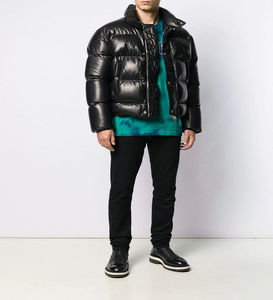Veste en polaire unisexe d'hiver OEM Goose, tendance nouvelle mode, respirante, coupe-vent, en cuir d'agneau, épaisse, avec décoration de boutons - Product Image 1