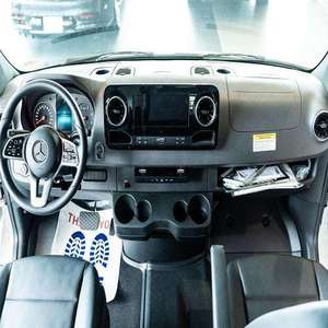 EXCELENTE ERSPRINTER 3500 2023, Volante a la Izquierda, Asientos de Cuero, Cámara Trasera, Techo Solar, Listo para Enviar - Product Image 3