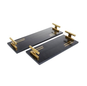 Plateau de service en marbre de pierre naturelle Plateau de service en marbre rectangulaire décoratif avec poignées dorées Taille personnalisée. - Product Image 1