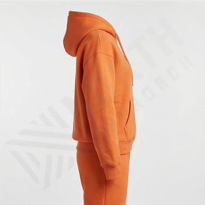 Nuevo Conjunto Deportivo para Mujer en Oferta, Ropa de Entrenamiento, Conjuntos de Jogger, Personalización Completa, Chándales para Mujer, Ropa Deportiva para Gimnasio, Personalizado - Product Image 3