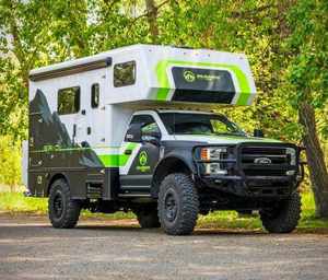 Autocaravanas de Aluminio de la MEJOR CALIDAD en Venta - Usadas, de 4-6 Pasajeros, Listas para su Próxima Aventura en Carretera - Product Image 4