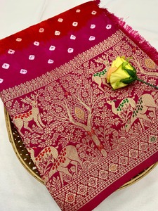 Nuevas cortinas Bandhej Kanjivaram cómodas de primera calidad y alta calidad, multicolor, listas para usar, Sari bonito y súper elegante - Product Image 2