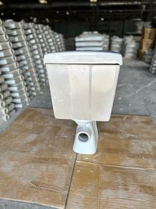 Inodoros de Cerámica de Dos Piezas Más Vendidos, Inodoros Italianos con Doble Descarga por Gravedad para Uso en Hogares, Hoteles y Restaurantes - Product Image 4