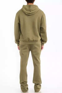 Chándal apilado acampanado para hombre Chaqueta y pantalones a juego Impresión de logotipo personalizado Chándales al por mayor - Product Image 3