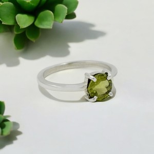 Bague péridot vert naturel déclaration bague en argent sterling 925 bijoux en pierres précieuses à facettes faits à la main - Product Image 3