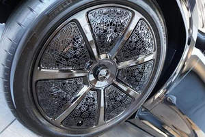 Neat 2025 M er CE d es B en Z GLS600 <span class=keywords><strong>Maybach</strong></span> Night Series RWD Asientos <span class=keywords><strong>de</strong></span> cuero Dirección izquierda Portaequipajes <span class=keywords><strong>de</strong></span> aleación <span class=keywords><strong>de</strong></span> aluminio - Product Image 6