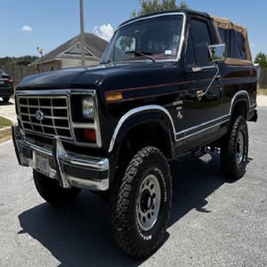 FORD Bronco XLT Lariat 1982 d'occasion, conduite à gauche/droite - Product Image 1