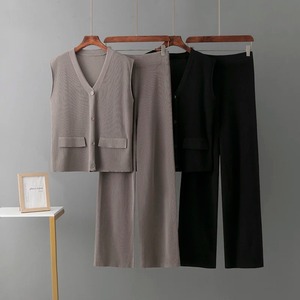 Conjunto Deportivo Elegante de Verano para Mujer, Cuello Redondo, Color en Contraste, Top de Manga Corta, Pantalones de Punto de Pierna Ancha a la Cintura, Secado Rápido - Product Image 2