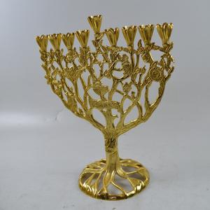 Los mejores diseños, portavelas Menorah, decoración interior, Metal sólido con diseño de acabado pulido, portavelas mejor para el diseño de vajilla - Product Image 4